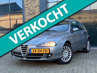 Alfa Romeo 147 2.0 T.Spark Business Pro | Cruise + Clima Nu