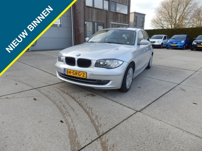 BMW 1-SERIE 118i High Executive