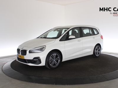 BMW 2-SERIE Gran Tourer 216i 109pk 5p. Corporate Lease Edition | TREKHAAK | LEER | IDRIVE | DAKDRAGERS |