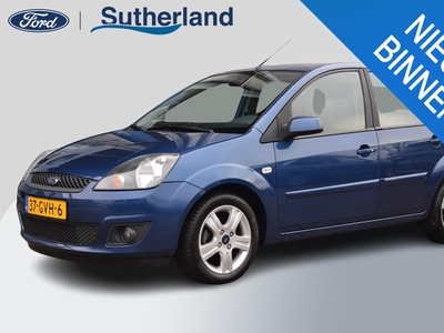 FORD FIESTA 1.3-8V Futura XL | Parkeersensoren | Climate Control | Centrale Deurvergrendeling | Lichtmetalen Velgen | Uniek! |