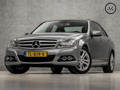 Mercedes-Benz C-Klasse 180 Avantgarde Sport 157Pk Automaat (NAVIGATIE, CLIMATE, TREKHAAK, LEDER, SPORTSTOELEN, PARKEERSENSOREN, CRUISE, NIEUWE APK, NIEUWSTAAT)