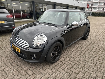 MINI MINI 1.6 Business Line Navi Panodak Lmv Cruise Nap