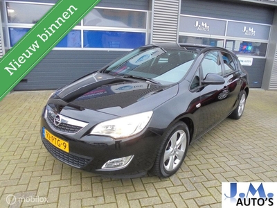 Opel Astra 1.4 Turbo Edition