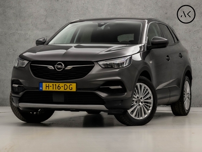 OPEL GRANDLAND X 1.2 Turbo Sport Automaat (APPLE CARPLAY, NAVIGATIE, STUUR/STOELVERWARMING, CLIMATE, SPORTSTOELEN, LEDER, GETINT GLAS, TREKHAAK, CRUISE, NIEUWSTAAT)