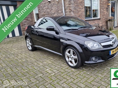 Opel Tigra TwinTop 1.8-16V Cosmo|airco|navigatie|LM velgen