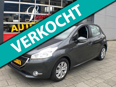 PEUGEOT 208 1.2 VTi Envy 5Drs - 87.000 KM - Navigatie I Airco I Comfort pakket I Trekhaak I Dealer onderhouden