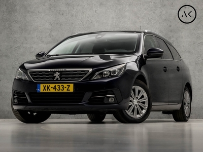 PEUGEOT 308 SW 1.2 PureTech Premium Sport Automaat (PANORAMADAK, APPLE CARPLAY, NAVIGATIE, 360 CAMERA, GETINT GLAS, LEDER, SPORTSTOELEN, NIEUWE APK, CRUISE, DAKRAILS, NIEUWSTAAT)