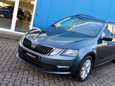 SKODA OCTAVIA Combi 1.0 TSI Greentech Ambition Business