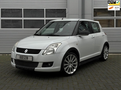 SUZUKI SWIFT 1.3 Bandit / Sport / Kuipstoelen / Climate / Spoiler /