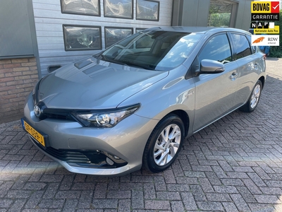 TOYOTA AURIS 1.8 Hybrid Dynamic