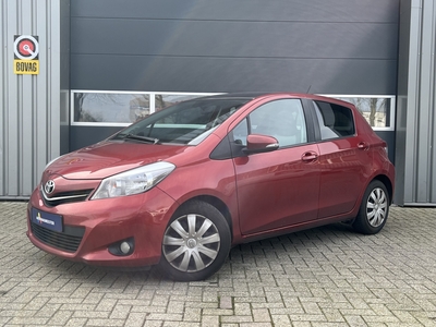 TOYOTA YARIS 1.3 VVT-i Executive Automaat | Pano | Navi | Leder | Camera | Keyless