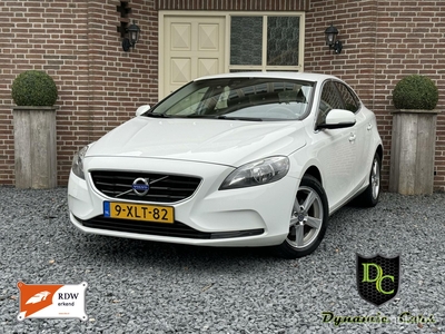 VOLVO V40 1.6 D2 Summum Business *Leder *Navi *Stoelverw *