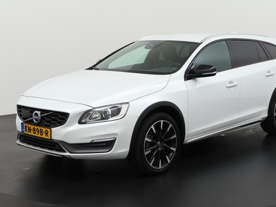 VOLVO V60 Cross Country 2.0 D4 Summum | Trekhaak | Camera | Navigatie | Zondag Open!