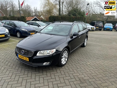 VOLVO V70 2.0 D4 Kinetic automaat , leer , navigatie