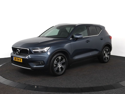 VOLVO XC40 T4 AWD Inscription | Adaptieve cruise control incl. BLIS | Lederen interieur | Visual Park Assist (incl. 360˚ view) | Elektrisch verstelbare voorstoel incl. geheugen | Stoelverwarming | Achterbankverwarming | High performance audio | Keyless entry | DA...