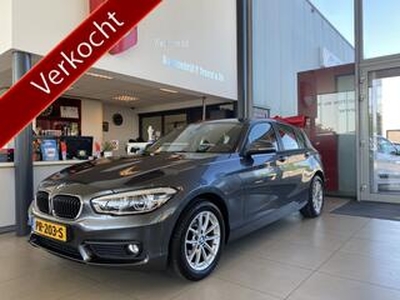 BMW 1-SERIE 116i Centennial High Executive,M pakket,5 Zits,Navigatie,Keyless Entry,Stoelverwarming,Achteruitrijsensors,Climate&Cruise Control,Bluetooth met Spraakbediening,16 Inch Lmv