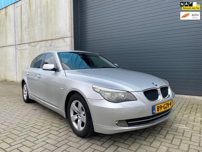 BMW 5-serie 520i Executive AUT NAVI XENON 2008