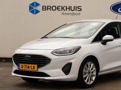 FORD FIESTA 1.0 EcoBoost Hybrid Titanium | AUTOMAAT | NAVI BY APP | STOEL/STUURWIELVERWARMING | VOORRUITVERWARMING | DEALER ONDERHOUDEN |