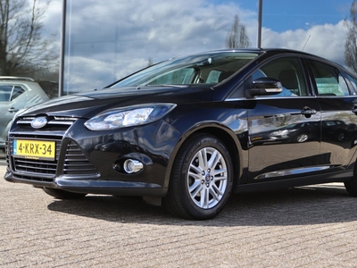 Ford Focus 1.0 ECOBOOST TITANIUM | CRUISE | VOORRUITVERW. | CLIMATE | TREKHAAK