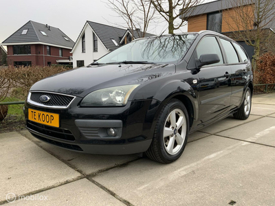 Ford Focus Wagon 1.6-16V Futura*Airco*CV*Lm*elekramen