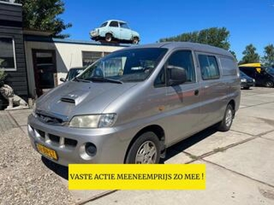 Hyundai H-1 H200 DC 2.5 TDI H-1 H200 DC 2.5 TDI