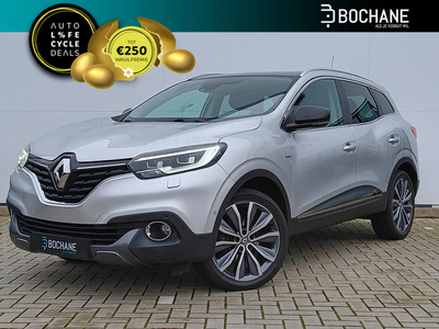 Kadjar 1.2 TCe 130 EDC Bose Automaat / Panoramadak / Voorruitverwarming / Stoelverwarming / Trekhaak / All-Seasons / Privcy Glass