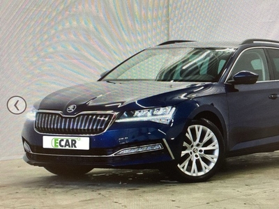 Škoda Superb Combi PHEV 1.4 TSI iV Business Edition | Ruime auto met stoere velgen | Een prachtige blauw die je niet vaak ziet!