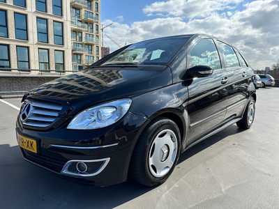 Mercedes-Benz B-klasse 170 Automaat Airco Cruise Schuifdak Parkeersensoren