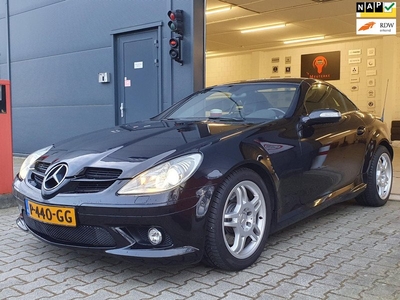 Mercedes-Benz SLK-klasse 350 / NAVI / CRUISE / XENON / LEDER / DEALER OH. / NWE BEURT + APK / STOELVERW. + NEKVERW. / P.SENSOREN !