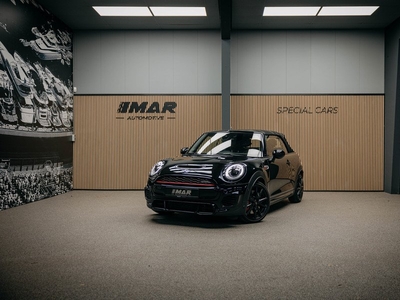 MINI John Cooper Works Mini JOHN COOPER WORKS Cabriolet Leuk uitgevoerde Mini JCW