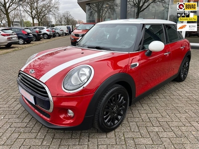 Mini Mini 1.5 Cooper Automaat, Navigatie, bluetooth, JCW stuur, etc