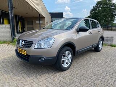 Nissan QASHQAI 1.5 dCi Visia [ airco,audio,cruise,trekhaak 1e eig ]