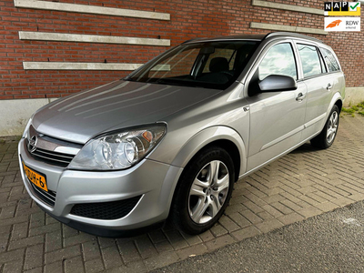 Opel Astra Wagon 1.6 Essentia, Navigatie, Cruise Control, Nieuwe APK.