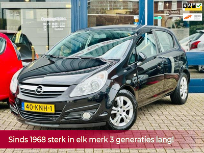 Opel Corsa 1.4-16V Enjoy 5 deurs 90PK! Airco l Cruise l MTF-stuur l LM! Nieuwe ketting + Groot onderhoud + Nieuwe Accu + APK! NAP!