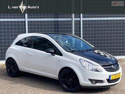 Opel Corsa 1.4-16V met nieuwe APK !