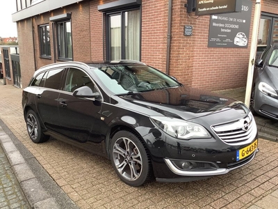 Opel Insignia Sports Tourer 1.6 T Cosmo vol opties leder interieur digitaal Dashboard