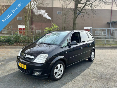 Opel Meriva 1.6-16V Cosmo LEUKE AUTO RIJD EN SCHAKELT GOED