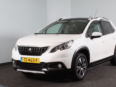 Peugeot 2008 1.2 PureTech 130 PK Allure | Pano | Cruise | Camera | PDC | NAV + App. Connect | Auto. Airco | Trekhaak | LM 16