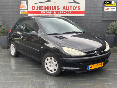 Peugeot 206 1.4 Pop' Art *SLECHTS 85.701KM N.A.P.*