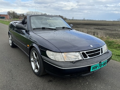 Saab 900 Cabrio 2.3 SE