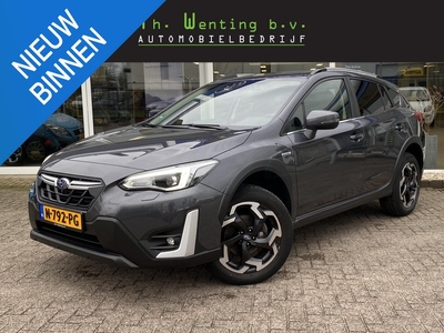 Subaru XV 2.0i e-BOXER Premium | Adaptieve Cruise Control | Achteruitrijcamera | Navigatie | Stoelverwarming voor | Parkeersensoren achter | Schuif/kantel dak |