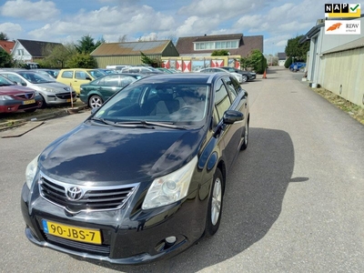 Toyota Avensis Wagon 2.0 VVTi Dynamic