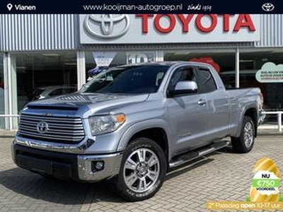 Toyota TUNDRA 4.6 V8 Crew cab Grijs kenteken, 5 zitplaatsen + Trekhaak, 3000kg trekgewicht. lage km stand!