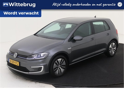 Volkswagen e-Golf E-DITION € 2000 subsidie/ Metallic / Digitale cockpit/ LED/ / Navi/ Clima/ 16 lmv