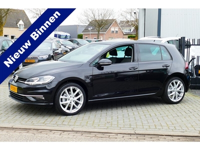 Volkswagen Golf 1.5 150pk TSI Highline. Panodak, Virt Cockpit, Navi, Led Koplampen, 18