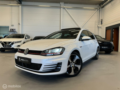 Volkswagen Golf 2.0 TSI GTI Performance|Pano|Leer|Lane|ACC|