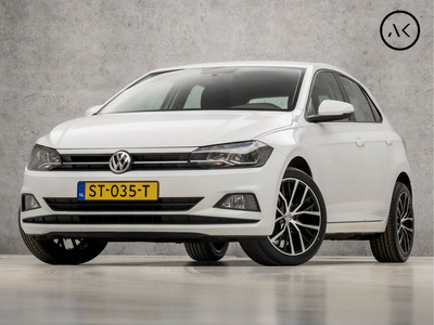 Volkswagen Polo 1.0 Sportline (APPLE CARPLAY, GROOT NAVI, LED ACHTERLICHTEN, SPORTSTOELEN, CRUISE, NIEUWE APK, NIEUWSTAAT)