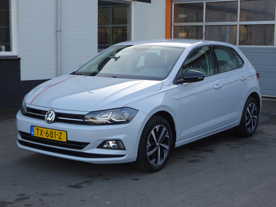 VOLKSWAGEN POLO 1.0 TSI Beats Airco, navigatie, licht metalen velgen, sport interieur, cruise controle.