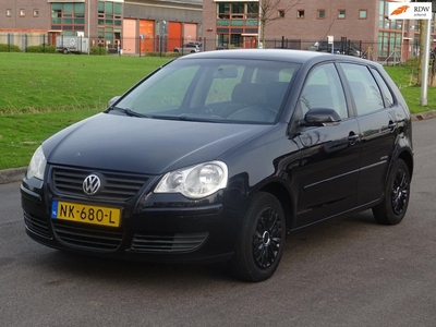 Volkswagen Polo 1.2-12V Trendline BJ2008 AIRCO/ELEKRAM/APK