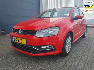 Volkswagen Polo 1.2 TSI Hig line 6 maanden autotrust garantie